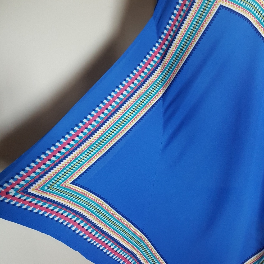 Meraki Poncho Dress - Picture 5 of 5